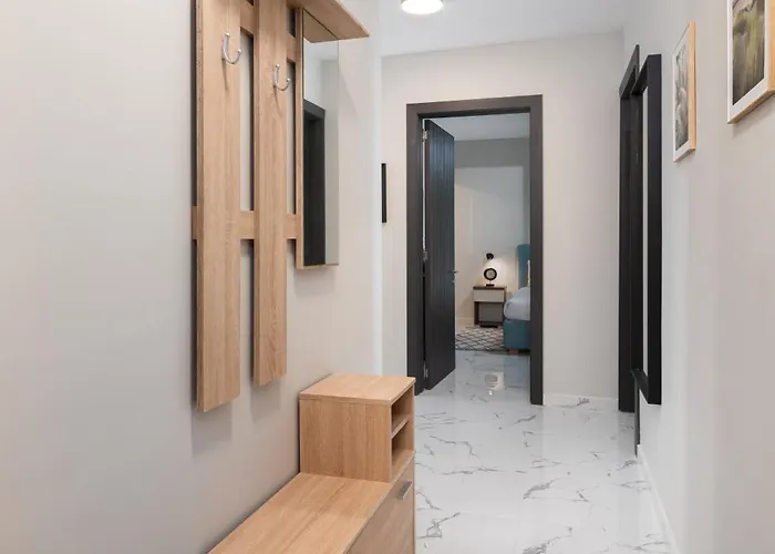 Modern 2br Cosy With Large Terrace - Close To Manoel Island & Tigne Shopping Mall