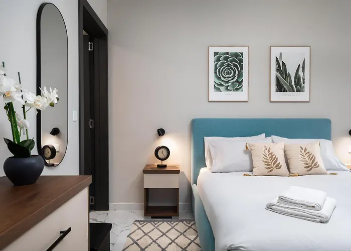 Modern 2br Cosy With Large Terrace - Close To Manoel Island & Tigne Shopping Mall * スリーマ