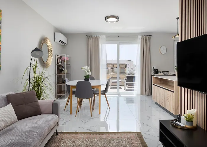 アパート Modern 2br Cosy With Large Terrace - Close To Manoel Island & Tigne Shopping Mall