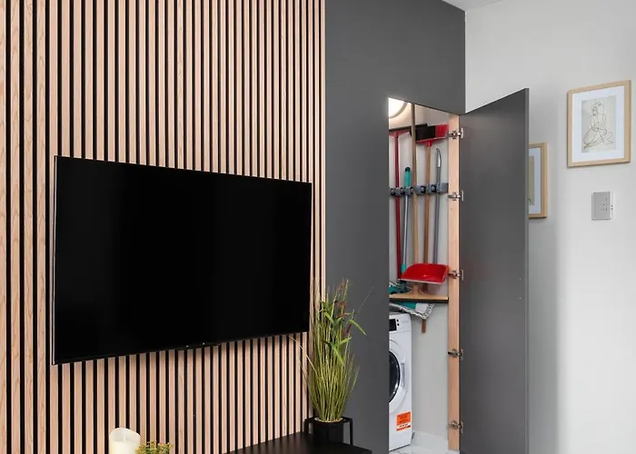 Modern 2br Cosy With Large Terrace - Close To Manoel Island & Tigne Shopping Mall アパート スリーマ